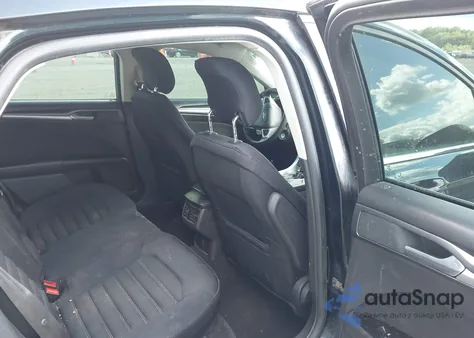 2014 Ford Fusion Se z USA, uszkodzony, nr VIN 3FA6P0H70ER159735